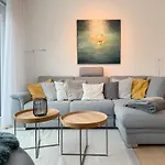 Strand Lodge Lejlighed *
