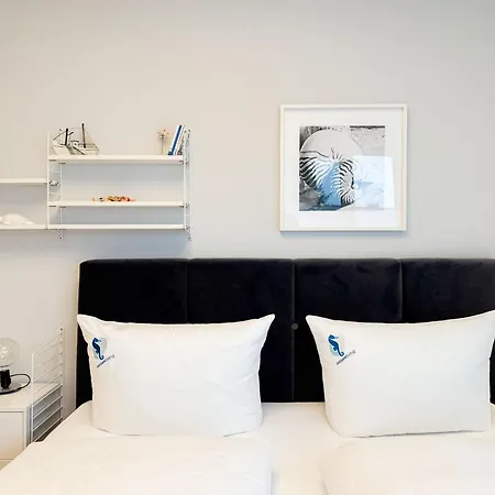 Strand Lodge 아파트 *